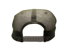 Load image into Gallery viewer, Ed Hardy エドハーディー Audigier エターナルラブ 刺繍 メッシュキャップ 帽子 デニム カモ グリーン 美品 中古 4b000518
