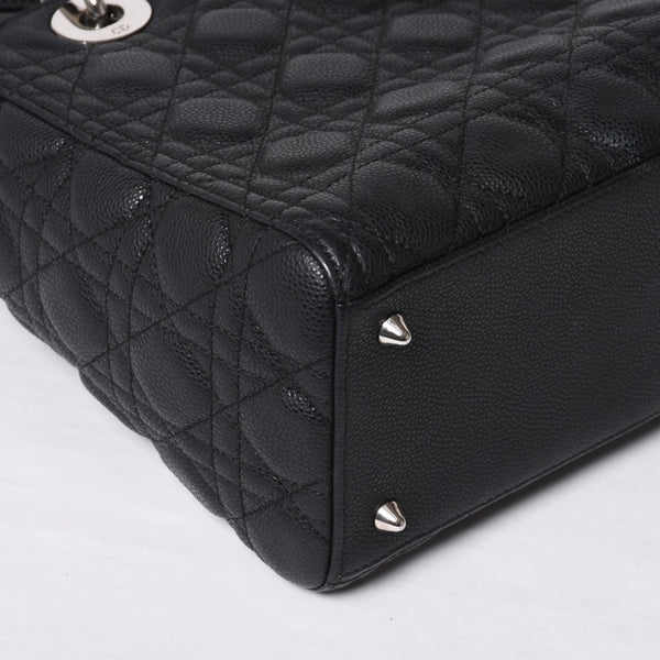 Very good condition Christian Dior Lady Dior Cannage Medium 2WAY M0565PWRT_M900 Black Used 4a000050