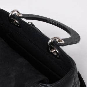 Very good condition Christian Dior Lady Dior Cannage Medium 2WAY M0565PWRT_M900 Black Used 4a000050