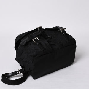 極美品 PRADA プラダ 三角ロゴ リュックサック 1BZ811 ブラック ナイロン レザー シルバー金具 中古 4a000052