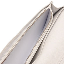 画像をギャラリービューアに読み込む, LOUIS VUITTON ルイヴィトン ジッピーウォレット 長財布 M30298 ホワイト PVC シルバー金具 美品 中古 4a000280