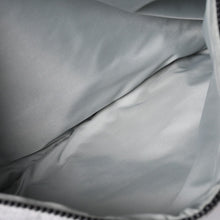 Load image into Gallery viewer, 極美品 CHANEL シャネル スポーツライン ショルダーバッグ A28543 9番台 ココマーク チョコバー グレー シルバー金具 中古 4a000069