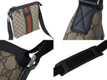Load image into Gallery viewer, GUCCI グッチ ショルダーバッグ GGスプリーム フラットメッセンジャー キャンバス 471454 ベージュ シルバー金具 美品 中古 4b000733