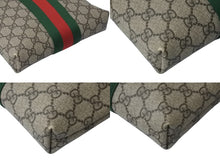 Load image into Gallery viewer, GUCCI グッチ ショルダーバッグ GGスプリーム フラットメッセンジャー キャンバス 471454 ベージュ シルバー金具 美品 中古 4b000733