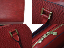 Load image into Gallery viewer, 極美品 LOUIS VUITTON ルイヴィトン ポンヌフ ハンドバッグ M52057 エピレザー レッド ゴールド金具 中古 4b000734