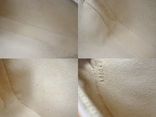 Load image into Gallery viewer, LOUIS VUITTON ルイヴィトン ポシェットアクセソワール チェリーブロッサム 村上隆コラボ M92008 ゴールド金具 美品 中古 4b000755