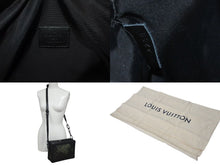 Load image into Gallery viewer, 極美品 LOUIS VUITTON ルイヴィトン M55932 モノグラム ソフトトランク カモフラージュ ヴァージル アブロー ナイロン レザー 中古 4b000770