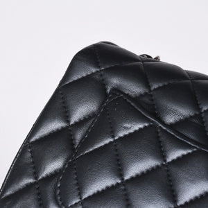 極美品 CHANEL シャネル ミニマトラッセ19 Sフラップ Sチェーンショルダーバッグ 26番台 ラムスキン ココマーク シルバー金具 中古 4a000780
