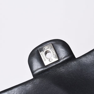 極美品 CHANEL シャネル ミニマトラッセ19 Sフラップ Sチェーンショルダーバッグ 26番台 ラムスキン ココマーク シルバー金具 中古 4a000780