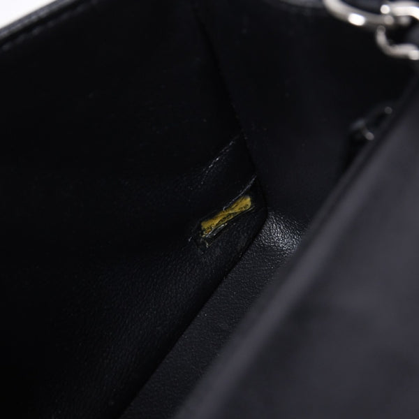 極美品 CHANEL シャネル ミニマトラッセ19 Sフラップ Sチェーンショルダーバッグ 26番台 ラムスキン ココマーク シルバー金具 中古 4a000780