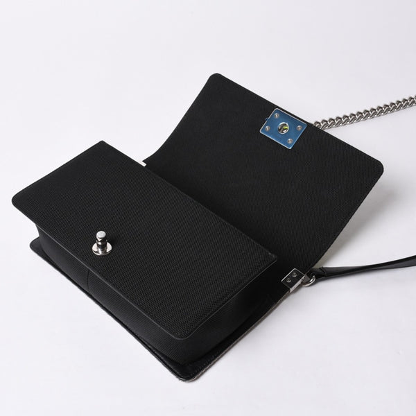 新品同様 CHANEL シャネル マトラッセ ボーイシャネル チェーンウォレットショルダーバッグ 22番台 ファブリックメッシュ 中古 4a000618