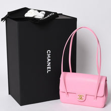 画像をギャラリービューアに読み込む, 新品未使用 CHANEL シャネル 26SS Small Flap Bag Black スモール AS6130 フラップ バッグ ピンク ランダム番台 中古 4a000776