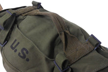 Load image into Gallery viewer, US ARMY ユーエスアーミー ミリタリーカーゴバッグ アメリカ軍 手提げ鞄 キャンバス カーキ ブラック 良品 中古 4b000808