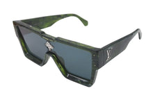 画像をギャラリービューアに読み込む, LOUIS VUITTON ルイヴィトン サングラス サイクロン Z1552E モノグラムフラワー アセテート スワロフスキー ブラック 美品 中古 4b000815