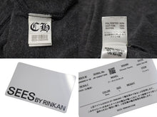 画像をギャラリービューアに読み込む, CHROME HEARTS クロムハーツ アーチロゴVネック 半袖Ｔシャツ コットン グレー ブラック ホワイト サイズL 美品 中古 4b000863