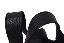 Load image into Gallery viewer, 極美品 HERMES エルメス ピコタンロックMM ハンドバッグ X刻印 トリヨンクレマンス ブラック シルバー金具 中古 4b000926