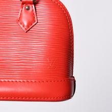 画像をギャラリービューアに読み込む, 極美品 LOUIS VUITTON ルイヴィトン ナノ アルマ ショルダーバッグ M50516 エピ レザー カスティリアンレッド 中古 4a000719
