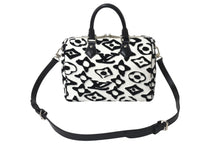 Load image into Gallery viewer, 極美品 LOUIS VUITTON ルイヴィトン スピーディー バンドリエール25 M45563 タフテッドモノグラム ブラック ホワイト 中古 4b000984