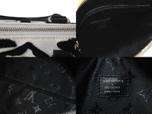 Load image into Gallery viewer, 極美品 LOUIS VUITTON ルイヴィトン スピーディー バンドリエール25 M45563 タフテッドモノグラム ブラック ホワイト 中古 4b000984