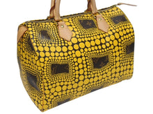 Load image into Gallery viewer, 新品同様 LOUIS VUITTON ルイヴィトン スピーディ30 草間彌生 コラボ 2012年 M40692 パンプキンドット イエロー 中古 4b000997