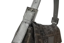 画像をギャラリービューアに読み込む, 新品同様 FENDI フェンディ マンマバケット ワンショルダーバッグ 8BR600 ズッカ柄 ラインストーン ラメ シルバー ゴールド 中古 4b001002