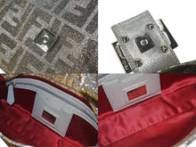 画像をギャラリービューアに読み込む, 新品同様 FENDI フェンディ マンマバケット ワンショルダーバッグ 8BR600 ズッカ柄 ラインストーン ラメ シルバー ゴールド 中古 4b001002