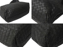画像をギャラリービューアに読み込む, BOTTEGA VENETA ボッテガヴェネタ イントレチャート ザ ジョディマキシ ショルダーバッグ レザー P01492354Z グリーン 美品 中古 4b001004