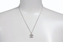 Load image into Gallery viewer, 極美品 CHANEL シャネル クリアライトストーンココマークネックレス 06V刻印 重量約4.5 シルバー メタル ラインストーン 中古 4b001032