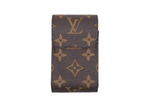 Load image into Gallery viewer, 極美品 LOUIS VUITTON ルイヴィトン モノグラム エテュイ シガレットケース ブラウン M63024 タバコケース iQOSケース PVC 中古 4b011868