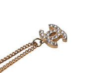 Load image into Gallery viewer, 極美品 CHANEL シャネル ココマークネックレス 03A刻印 重量5.2g ゴールド メタル ラインストーン 中古 4b001053