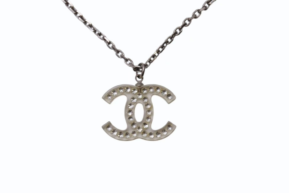 極美品 CHANEL シャネル クリアラインストーンココマークネックレス 05P刻印 重量約8.7g メタル レジン シルバー 中古 4b001063