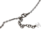 Load image into Gallery viewer, 極美品 CHANEL シャネル クリアライトストーンココマークネックレス 06V刻印 重量約4.5 シルバー メタル ラインストーン 中古 4b001066