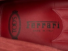 Load image into Gallery viewer, 極美品 TOD'S × FERRARI トッズ × フェラーリ ゴンミーニ XRM0XB0BJ40L6V067Y ドライビングシューズ スエード ローファー サイズ5.5 中古 4b010719