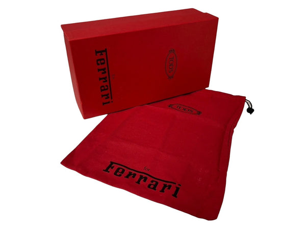 極美品 TOD'S × FERRARI トッズ × フェラーリ ゴンミーニ XRM0EO0H6007B7027N ドライビングシューズ ベロア ローファー サイズ6 赤 中古 4b010724