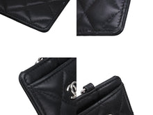 画像をギャラリービューアに読み込む, 極美品 CHANEL シャネル チェーンネックストラップ カードケース 31番台 ココマーク ラムスキン キルティング ブラック 中古 4b010742