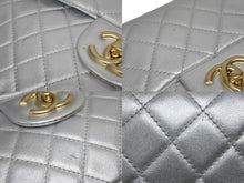 画像をギャラリービューアに読み込む, CHANEL シャネル デカマトラッセ32 Sフラップ Wチェーンショルダーバッグ 12番台 ココマーク ラムスキン シルバー ゴールド金具 美品 中古 4b010853