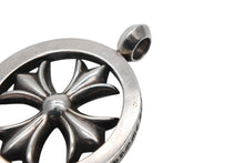 画像をギャラリービューアに読み込む, CHROME HEARTS クロムハーツ メダリオン ペンダント トップ 重量約60.0g 2006/.925刻印 美品 中古 4b010865