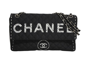 極美品 CHANEL シャネル マトラッセ デカココロゴ チェーンショルダーバッグ シングルフラップ 11番台 ブラック ホワイト シルバー金具 中古 4b010893