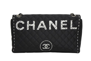 極美品 CHANEL シャネル マトラッセ デカココロゴ チェーンショルダーバッグ シングルフラップ 11番台 ブラック ホワイト シルバー金具 中古 4b010893