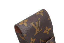 Load image into Gallery viewer, 極美品 LOUIS VUITTON ルイヴィトン モノグラム エテュイ シガレットケース ブラウン M63024 タバコケース iQOSケース PVC 中古 4b010903