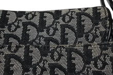 Load image into Gallery viewer, Christian Dior クリスチャンディオール ガリアーノ期 トロッター サドルバッグ ブラック シルバー金具 ロゴ 美品 中古 4b010955