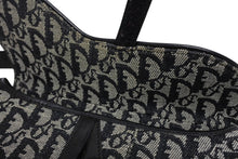 Load image into Gallery viewer, Christian Dior クリスチャンディオール ガリアーノ期 トロッター サドルバッグ ブラック シルバー金具 ロゴ 美品 中古 4b010955