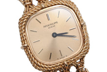 Load image into Gallery viewer, PATEK PHILIPPE パテックフィッリップ 腕時計 手巻き ブレス一体型 重量約48.1g 18KYG ケース幅23mm ゴールド文字盤 美品 中古 4b011049