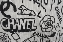 画像をギャラリービューアに読み込む, 極美品 CHANEL シャネル タンクトップ ノースリーブ P61823V47215 サイズ36 グラフィティ ココマーク ホワイト ブラック 中古 4b001105