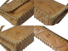 Load image into Gallery viewer, CHANEL シャネル ベースボールステッチ チェーンショルダーバッグ ココマーク エンボス加工 レザー ゴールド金具 ブラウン 美品 中古 4b001110