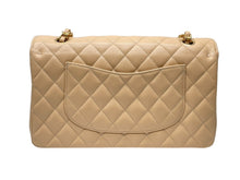 Load image into Gallery viewer, 新品同様 CHANEL シャネル マトラッセ25 Wフラップ Wチェーンショルダーバッグ 14番台 キャビアスキン ベージュ ゴールド金具 中古 4b011124
