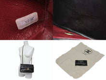 Load image into Gallery viewer, CHANEL シャネル マトラッセ23 Wフラップ Wチェーンショルダーバッグ 2番台 ラムスキン ココマーク ブラック 美品 中古 4b011128