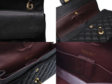 Load image into Gallery viewer, 極美品 CHANEL シャネル マトラッセ25 Wフラップ Wチェーンショルダーバッグ ブラック 22番台 キャビアスキン ココマーク ゴールド金具 中古 4b011131