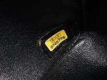 Load image into Gallery viewer, 極美品 CHANEL シャネル イーストウエスト ショルダーバッグ キャビアスキン 9番台 黒×シルバー 中古 4b011165