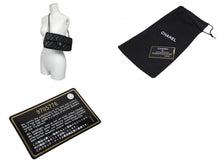Load image into Gallery viewer, 極美品 CHANEL シャネル イーストウエスト ショルダーバッグ キャビアスキン 9番台 黒×シルバー 中古 4b011165
